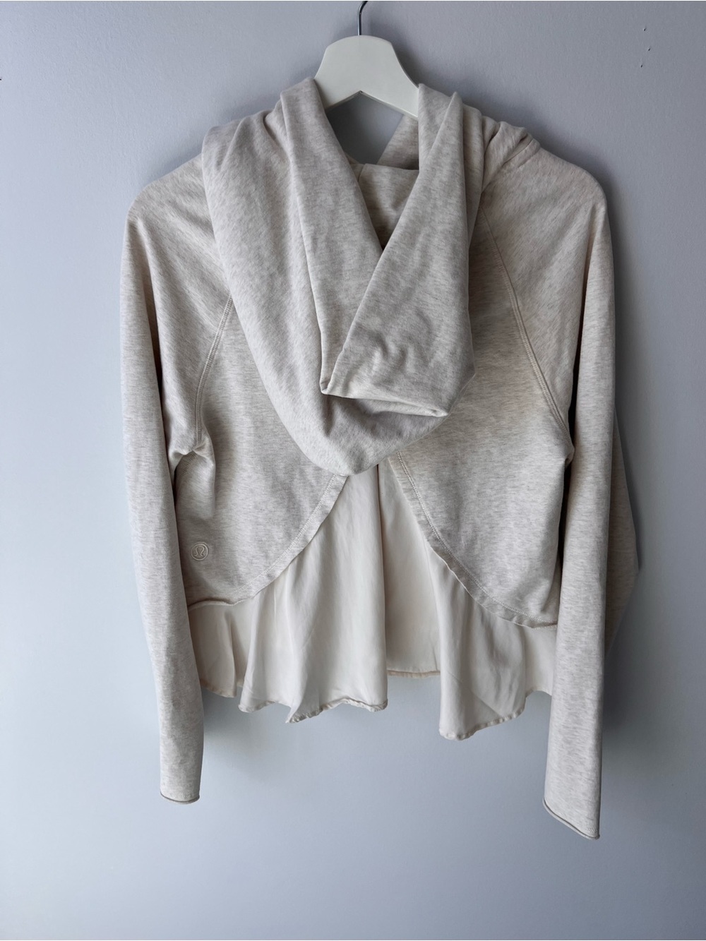Lululemon Pull Me Over Cream Hoodie Pullover Cotton Yoga Women’s 6 - Picture 5 of 11